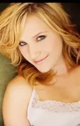 Лорен Петцке